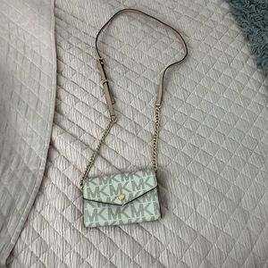 White Michael Kors crossbody